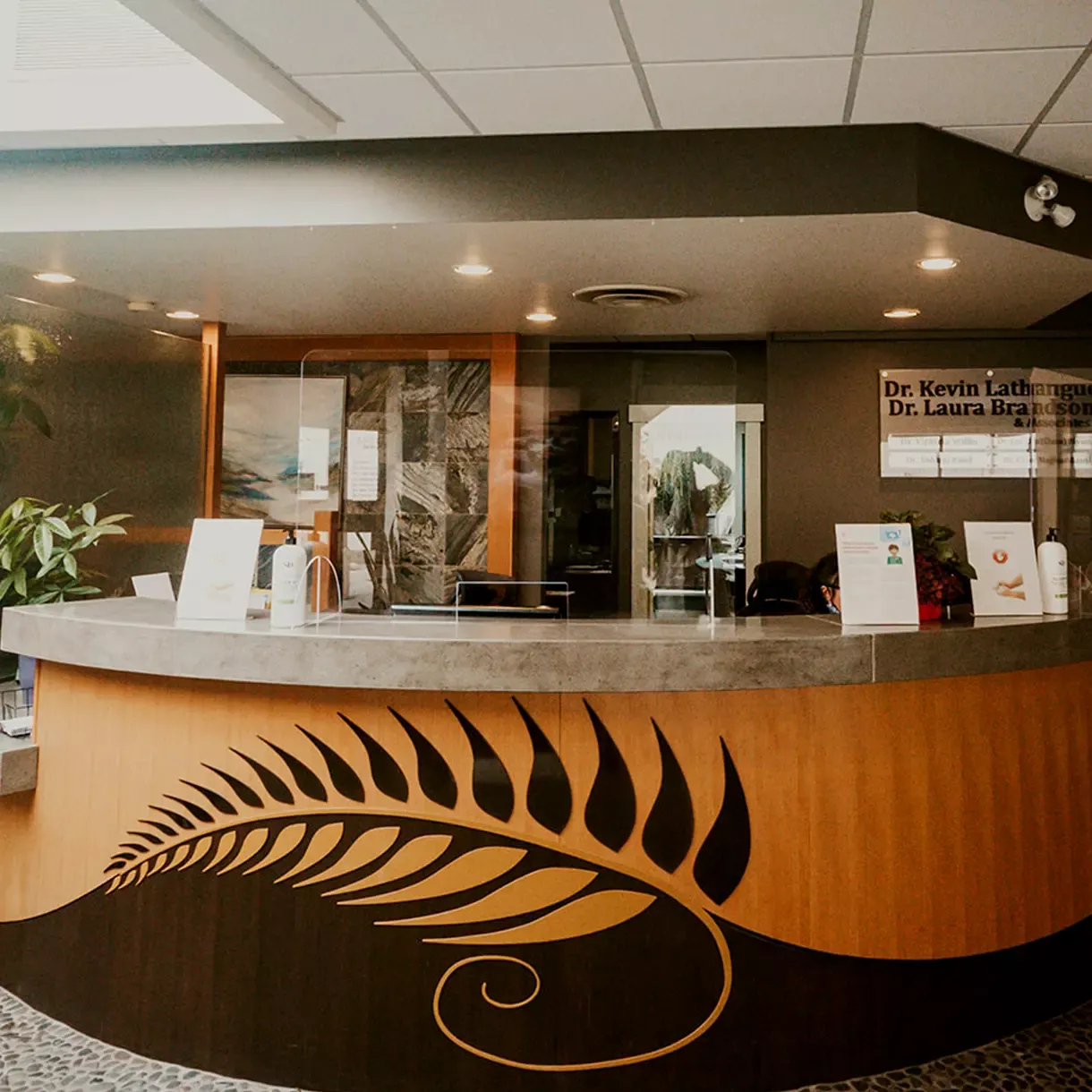 Reception desk